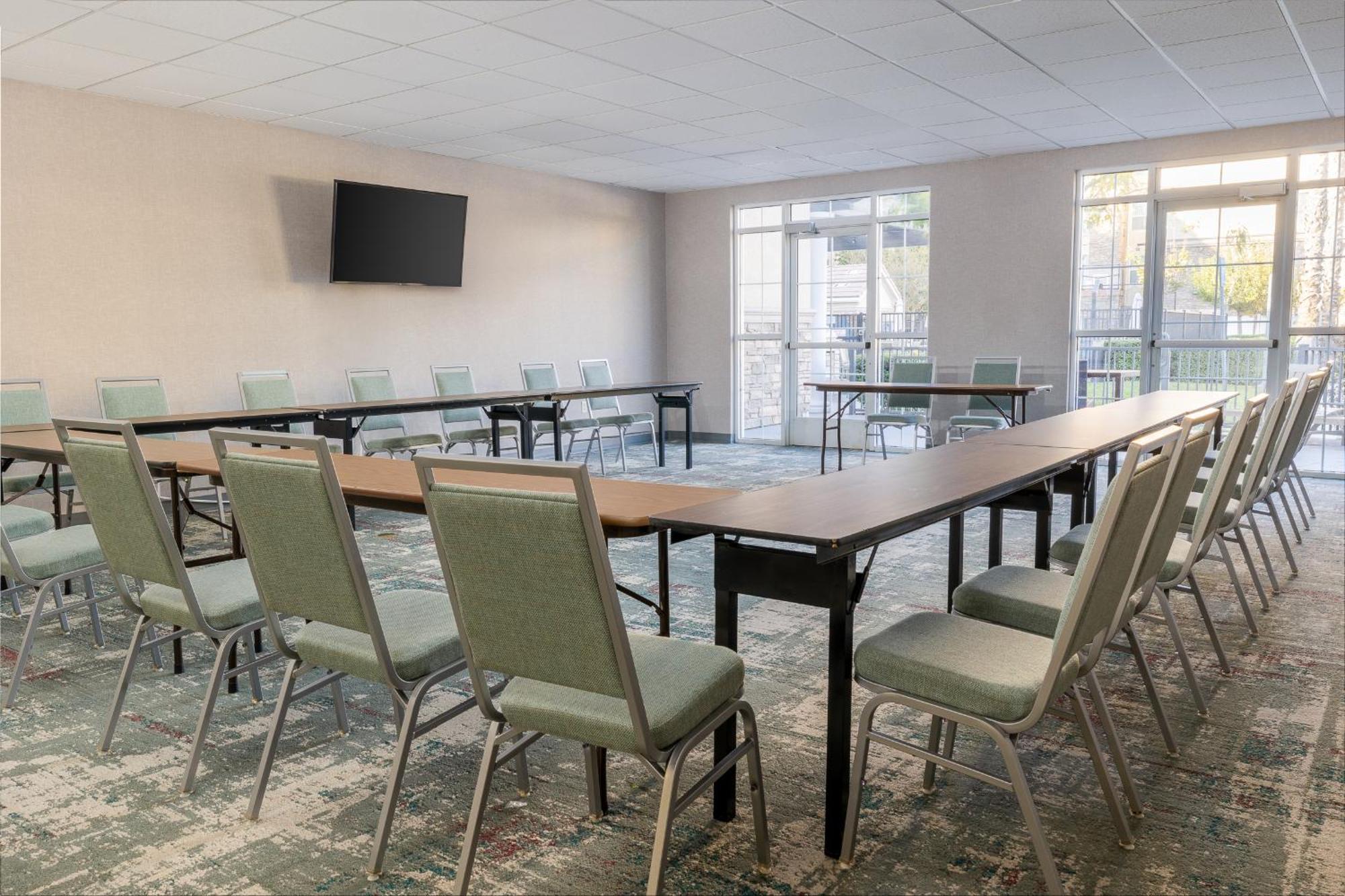 Homewood Suites By Hilton Ontario Rancho Cucamonga Exterior foto